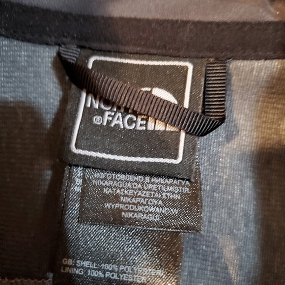 The North Face lightweight vest - Picture 4 of 12
